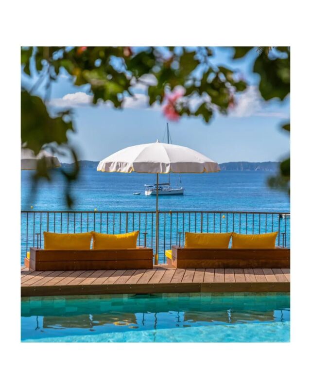 Liste au Père-Noël 🎅 Des coffrets cadeaux à glisser sous le sapin 🎄 Offrez à vos proches des expériences à partager à l'hôtel Le Bailli de Suffren 🌊 Séjour les pieds dans l'eau, dîner face à la mer, parenthèse bien-être... ✨️

Découvrez les coffrets cadeaux : https://lebaillidesuffren.secretbox.fr/

-

Santa's list 🎅 Gift boxes to slip under the tree 🎄 Give your loved ones experiences to share at Le Bailli de Suffren hotel 🌊 Stay by the sea, dinner facing the Mediterranean,  well-being break ...✨️

Discover the gift boxes: https://lebaillidesuffren.secretbox.fr/