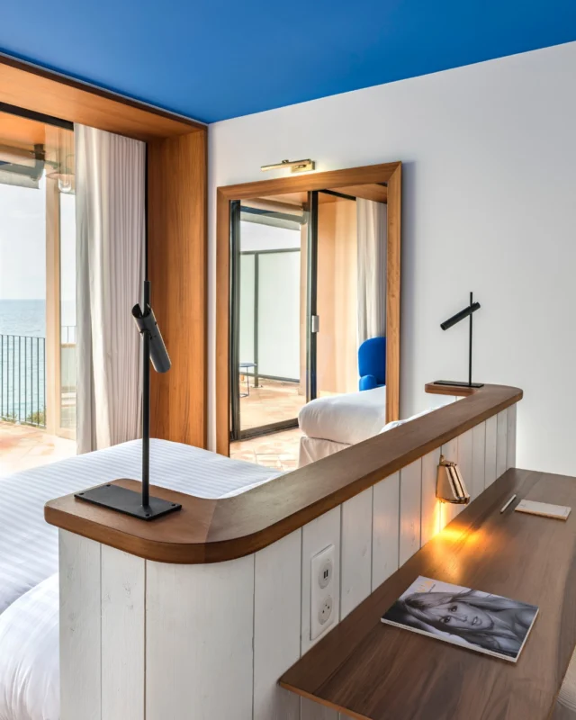 Tout est dans le détail ... 💙 
- 
It's all in the details ... 💙 

#lebaillidesuffren #lovebailli #baillimoments #domainedubailli #lespiedsdansleau #hotelview #seaview #beautifuldestinations #beautifuldestinations #perfectspot #happyplace #seaview #sainttropez #var #visitvar #golfedesainttropez #southoffrance #southernliving #frenchriviera #mediterranee #mediterraneanvibes #hotelwithaview #hotellife #beautifulhotels #hotelstay #hoteldesign #travelgram #travellife #slowlife