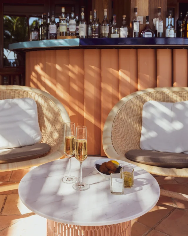 Le printemps arrive ... 🌊 
- 
Spring is on its way ... 🌊

#lebaillidesuffren #lovebailli #baillimoments #domainedubailli #lespiedsdansleau #hotelview #seaview #beautifuldestinations #beautifuldestinations #perfectspot #happyplace #seaview #sainttropez #var #visitvar #golfedesainttropez #southoffrance #southernliving #frenchriviera #mediterranee #mediterraneanvibes #hotelwithaview #hotellife #beautifulhotels #hotelstay #hoteldesign #travelgram #travellife #slowlife